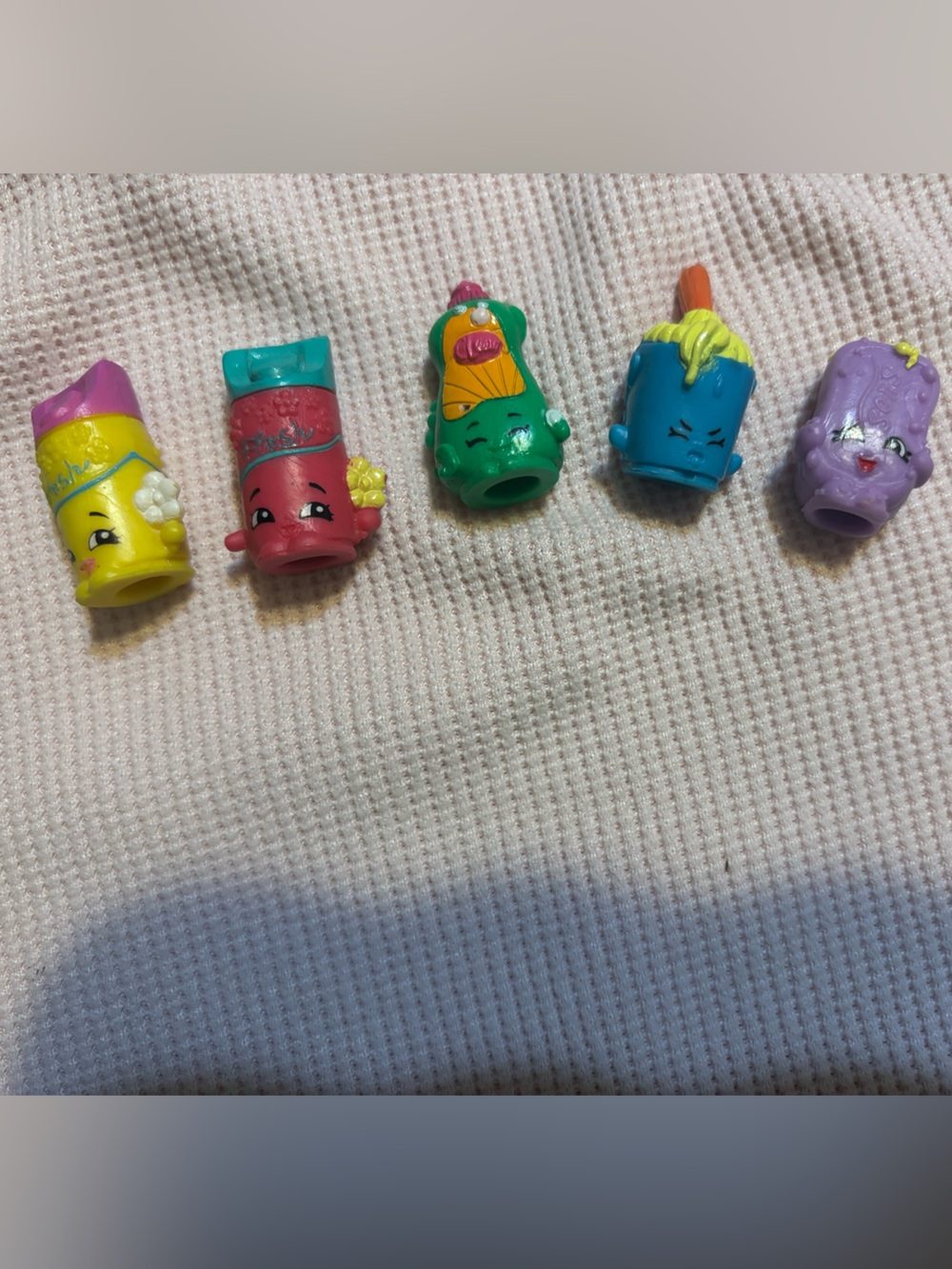 Shopkins-Style Kids Toy Figures - Multicolor Fun Pack